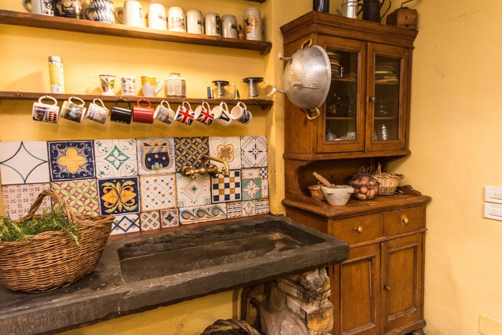 Podere Il Poggiolo Понтасиеве Екстериор снимка